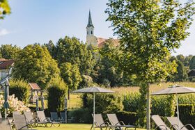 Idyllischer Wellnessgarten