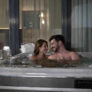 Paar im Whirlpool