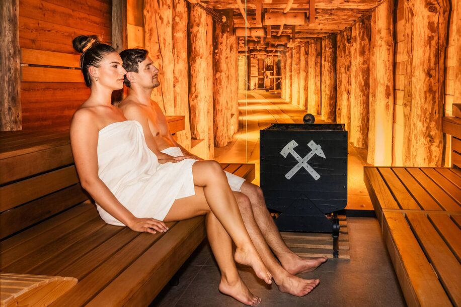 Paar in der Sauna