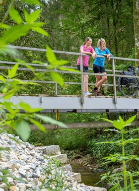 Mit dem E-Bikes im Bayerischen Wald
