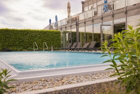 Blick auf den Außenpool