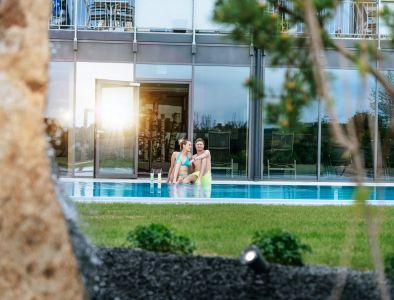 Entspannen am Infinity Pool mit Ausblick