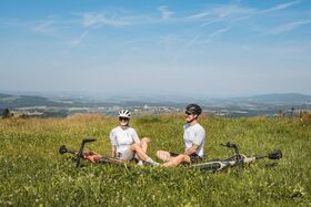 Kleine Pause bei einer Fahrradtour